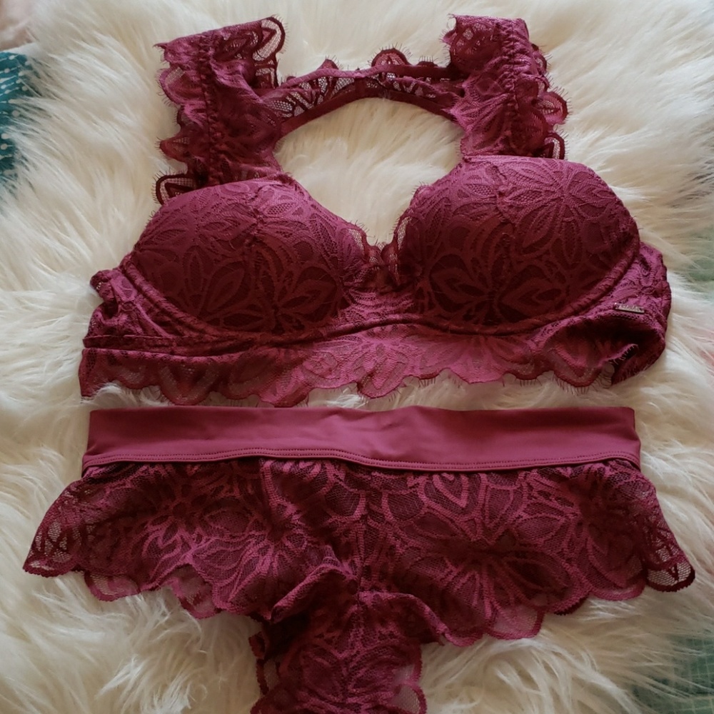 Victoria's Secret bralette set